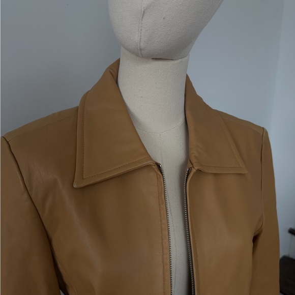 Chic Tan Leather Jacket - Picture 3 of 9